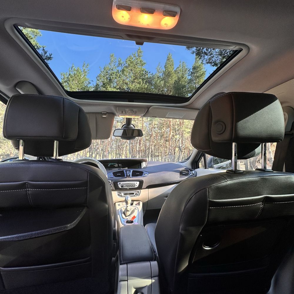 Renault Scénic Initiale 2013