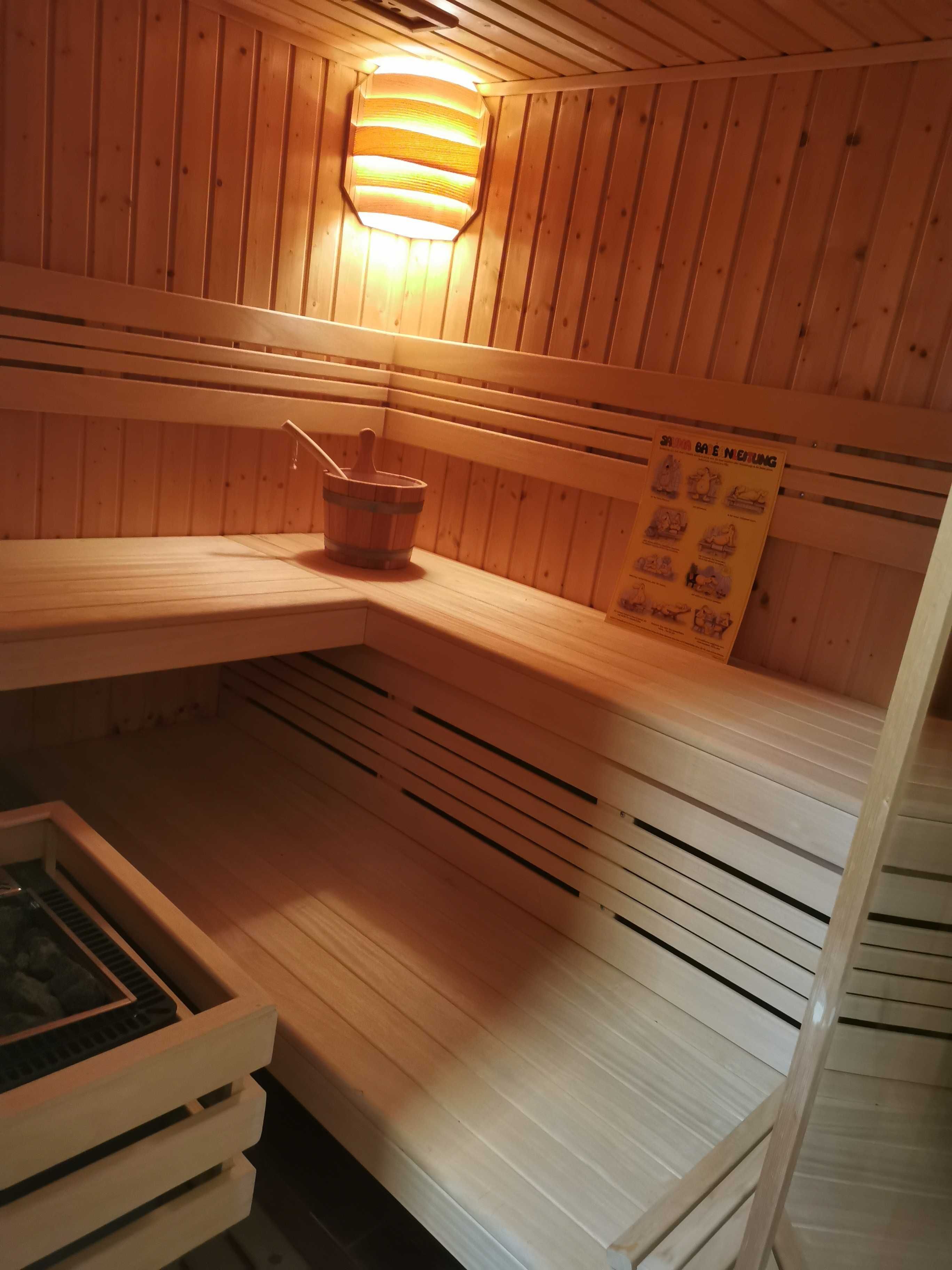 Sauna fińska (sucha) i mokra (parowa) 6 kW 2 głośniki DO DOMU