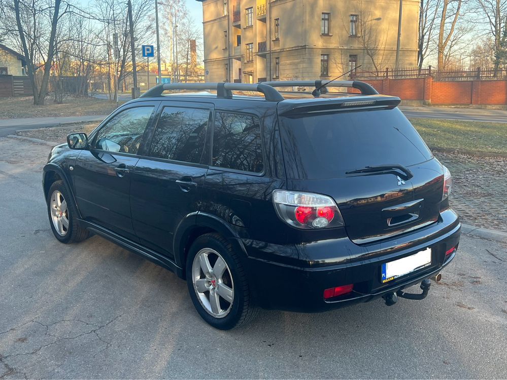 Mitsubishi outlander*2.0turbo*4x4*202ps*grzane siedzenia*tempomat*