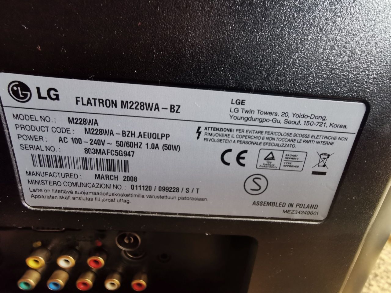 LG flatron M228WA-BZ