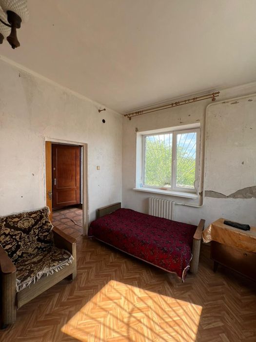 Продаётся дом у озера, пригород Черноморска.