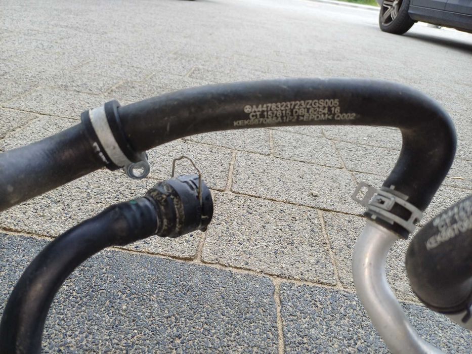 Przewód wąż  chłodnicy wody mercedes vito A447 vito447