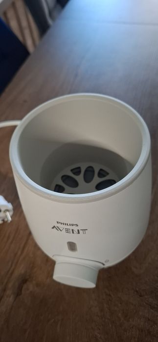 Podgrzewacz do butelek/słoiczków dla dzieci