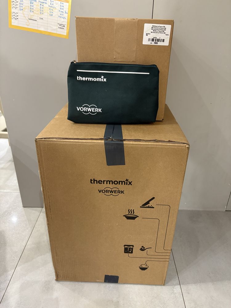 Thermomix Tm 5 - stan super dwa naczynia plus dodatki