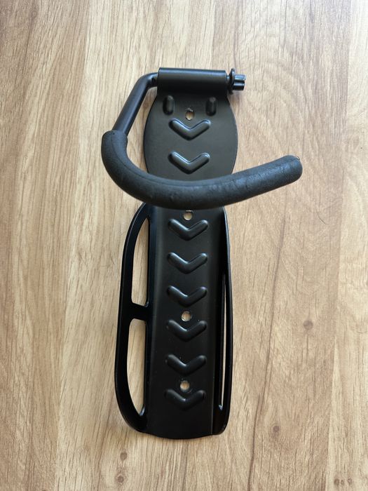 Wieszak ścienny na rower 25 kg czarny
