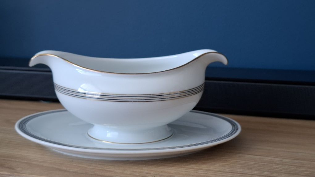 Sosjerka - Rosenthal Selb Germany  Winifred