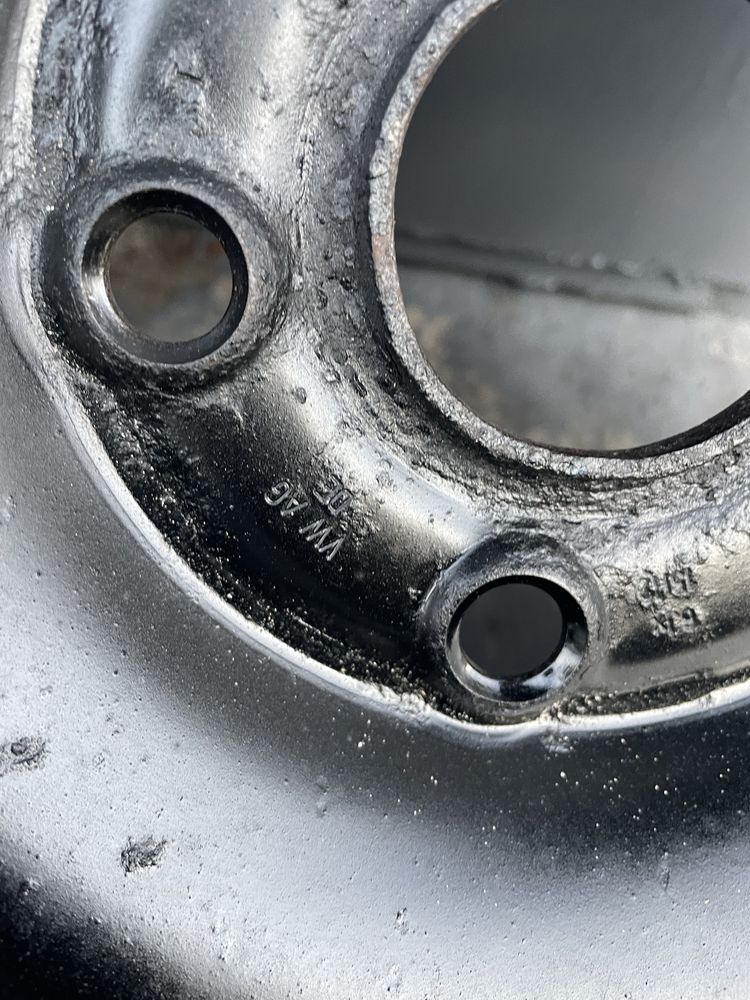 Диски металеві оригінальні 5/112 r15 VW