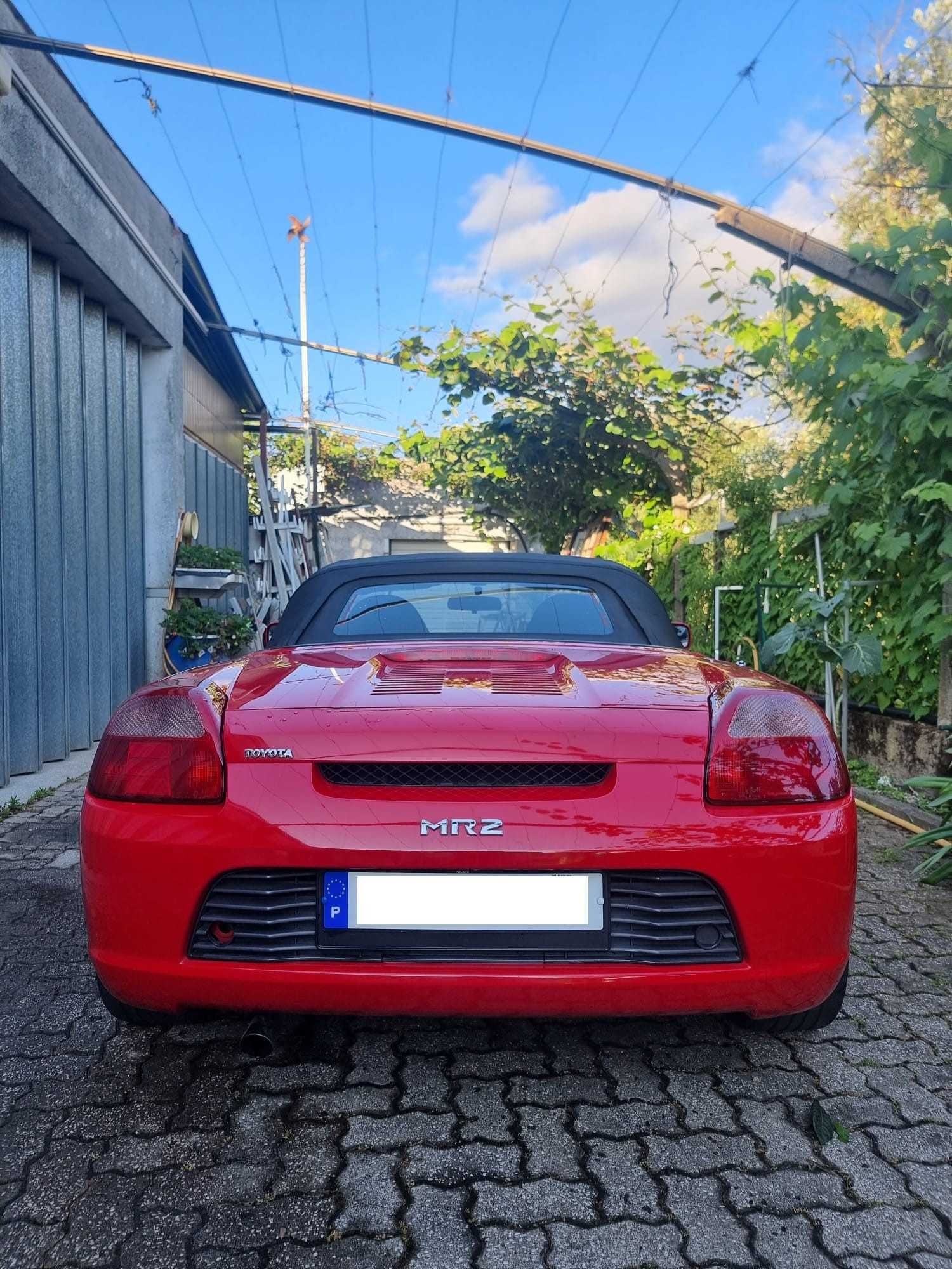 Toyota MR2 ZZW30 mk3 (2000)
