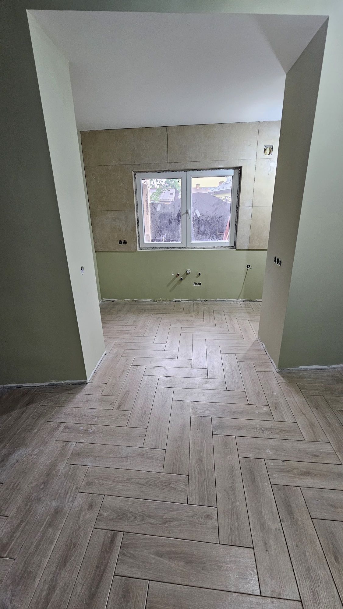 Продаж 2поверхового будинку з терасою ,ділянкою на 3 сот,115кв м 3 кім