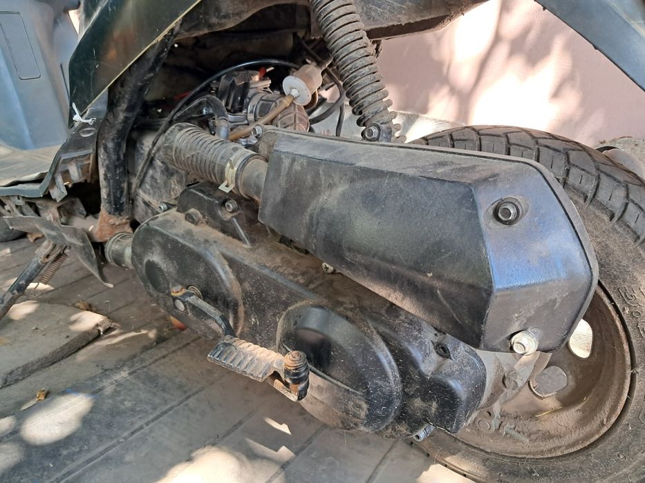 Продам скутер 80 кубів