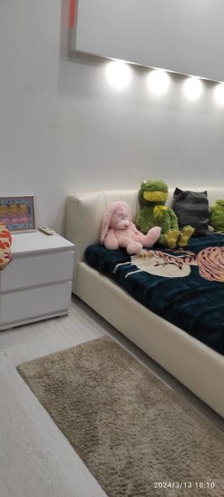 Продам 3-х кімнатну квартиру
