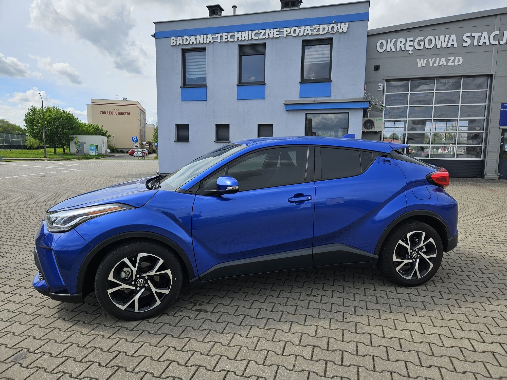 Sprzedam Toyote CHR