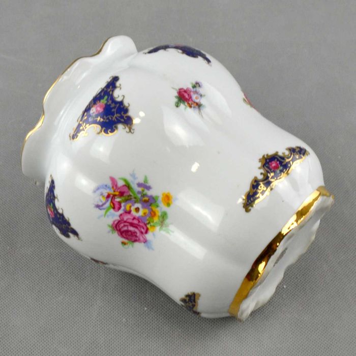 Jarra em Porcelana Lis – T. Limoges