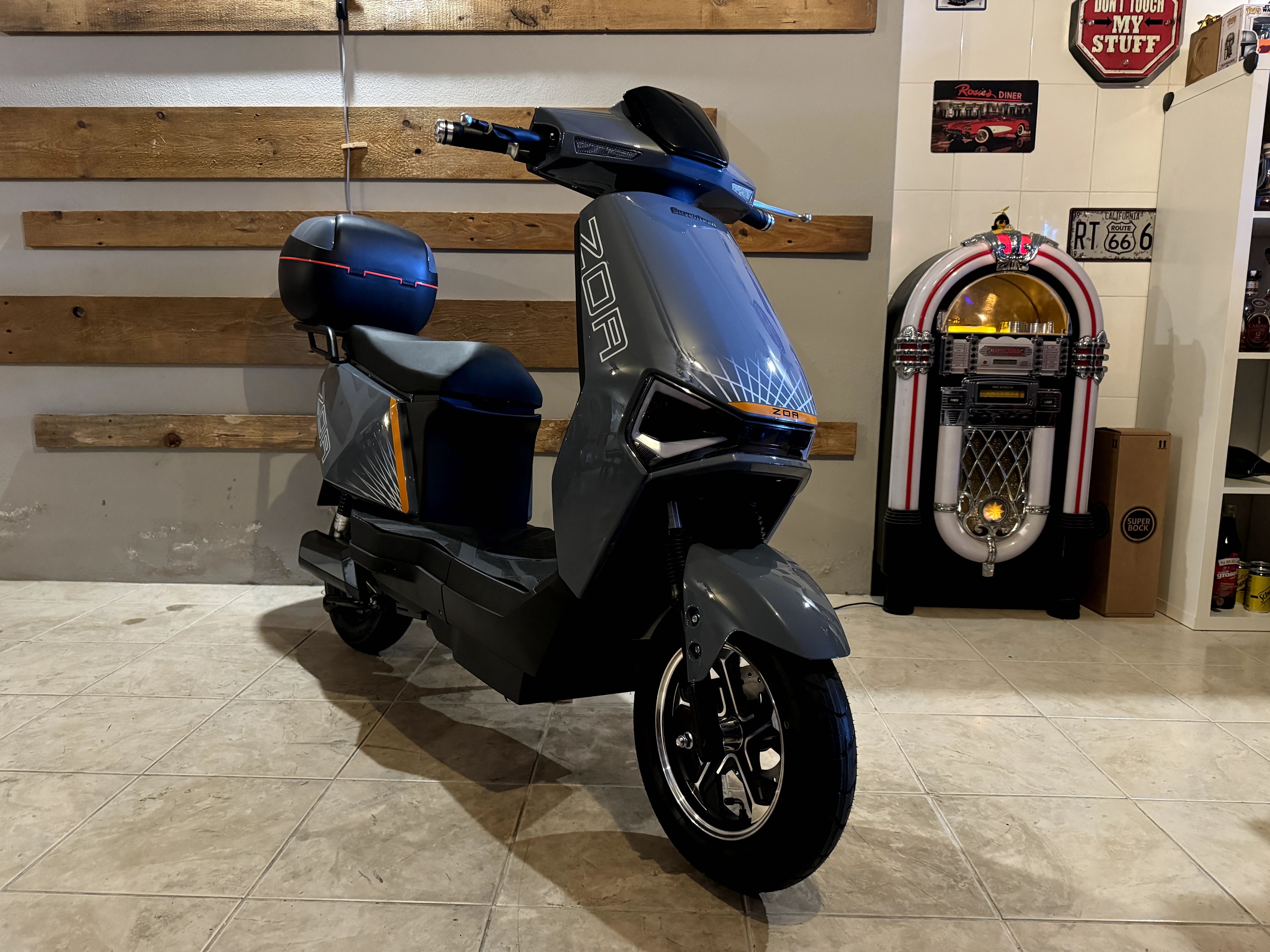 Scooter elétrica sem carta Seventeen Zoa financiamento
