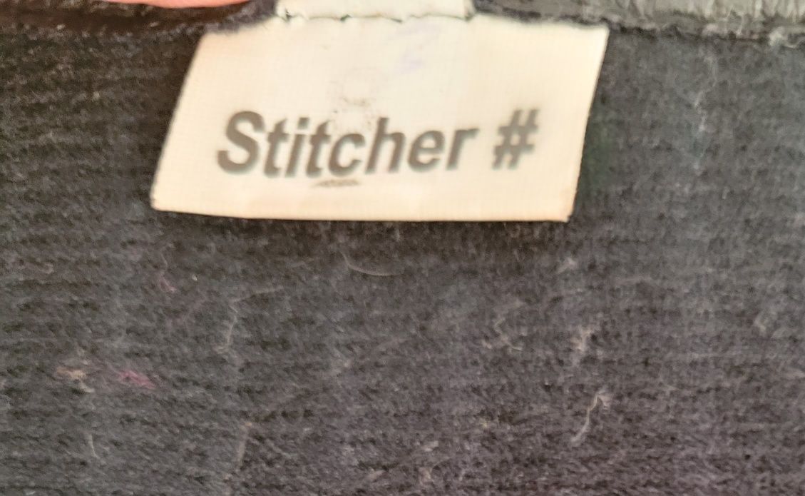 Czapsy dziecięce Stitcher