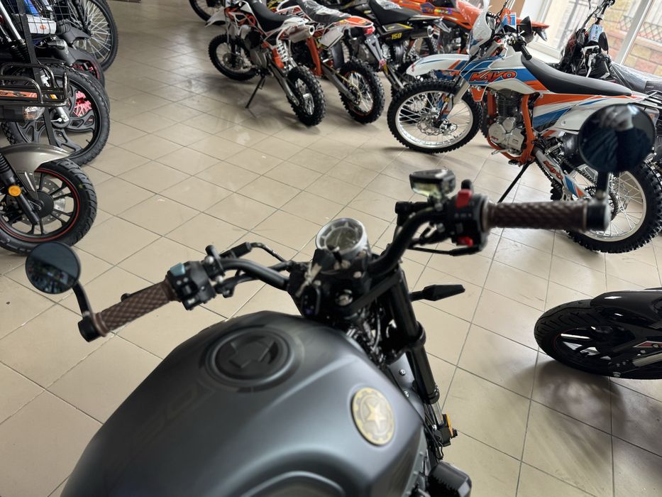 Мотоцикл GEON Baddog, 250 CBB Carb , Доставка.