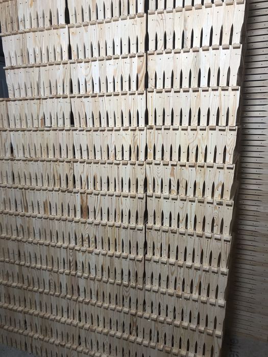 Рамки для вуликів у ЗБОРІ ДАДАН, Українська, 145