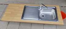 Zlew  kuchenny  z  blatem +bateria