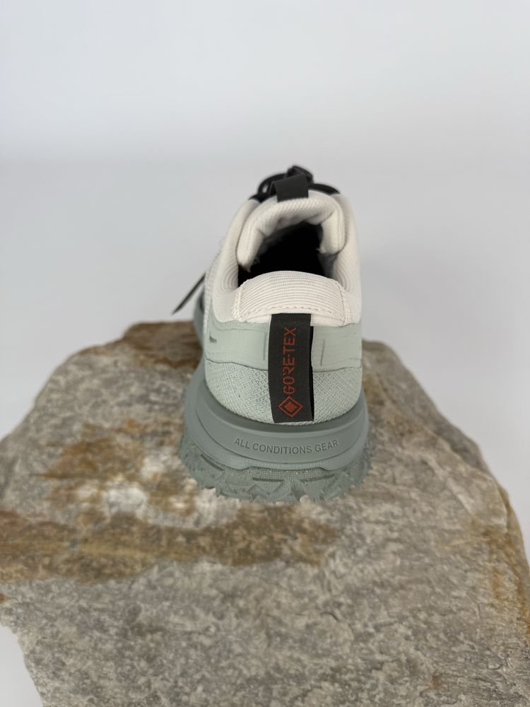 Nike Acg Mountain Fly 2 Low Gore-Tex