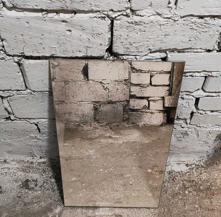 lustro bez ramy 60x35