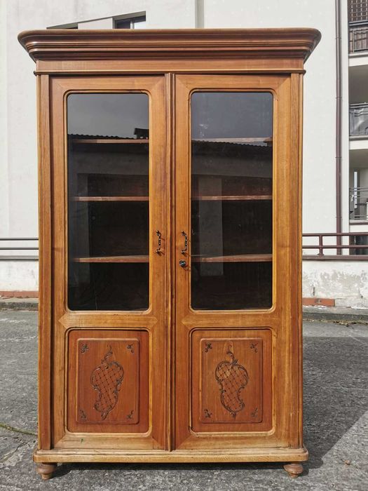 piękna zabytkowa szafa, biblioteczka dębowa
