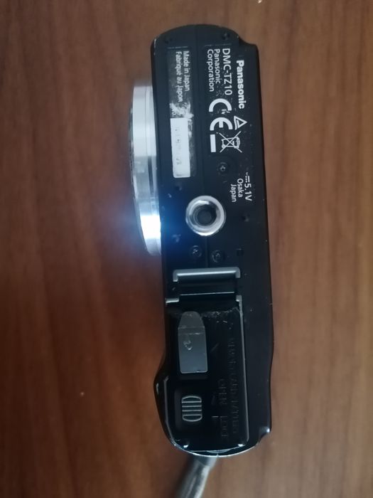 Máquina fotográfica Lumix TZ10, Bolsa Crumpler e cartão memória 16 GB