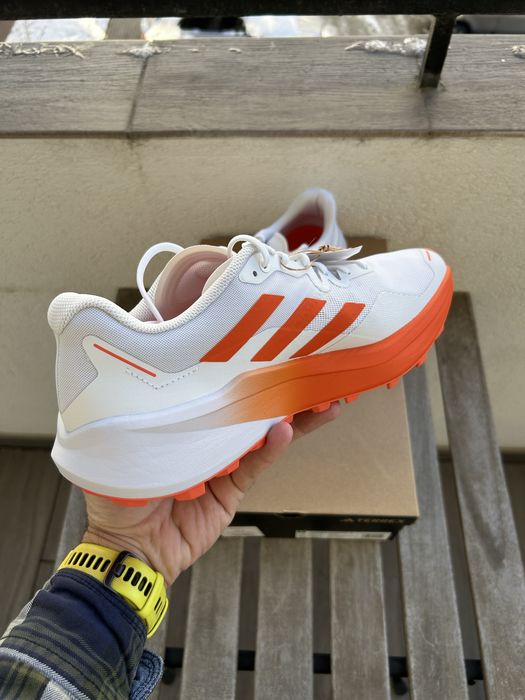 Оригінальні кросівки Adidas Terrex Agravic 3, 45 1/3 EU (29 cm)