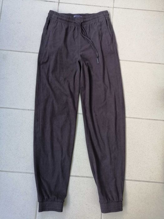 Spodnie dresowe M & S 36