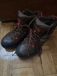 Buty  North Face Gore-tex Vibram.  38.5