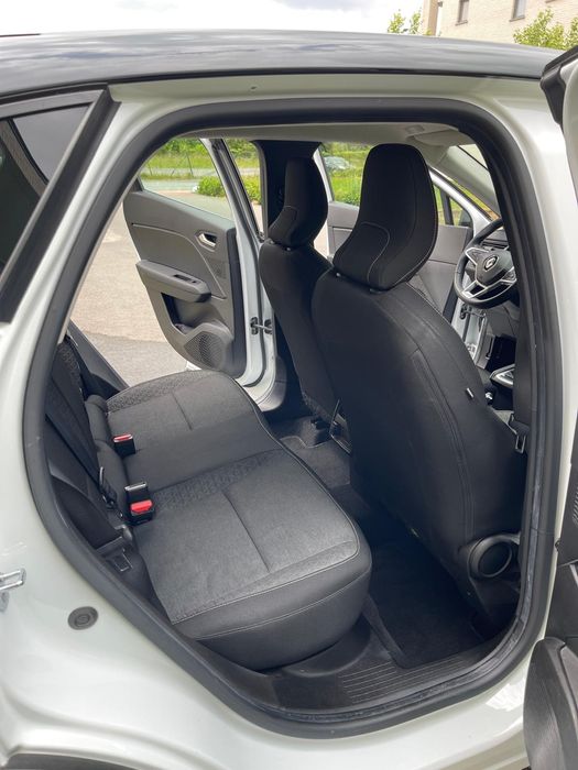 CAPTUR 2023
94 mil km 
Carro completo 1.0 equilíbre 
Todas revisões fe