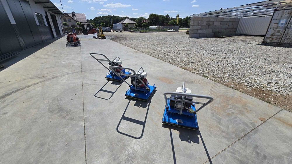 Zagęszczarka Rolkowa  jednokierunkowa Beton Trowel BTPR550H Wacker