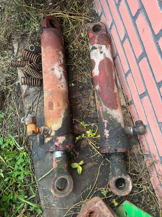 Гидроцилиндр б\у