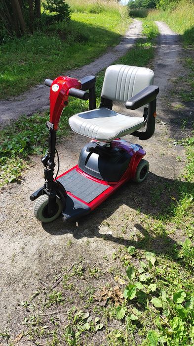 Skuter elektryczny inwalidzki wózek
