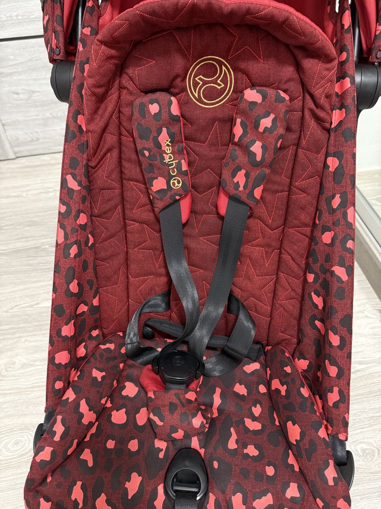 Коляска cybex coya для подорожей
