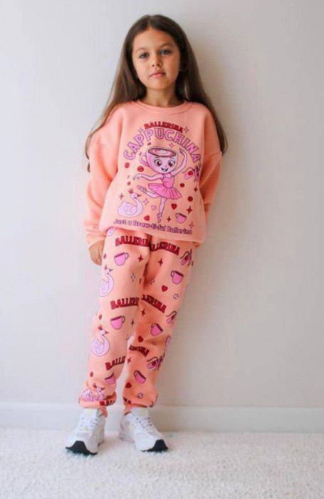 Костюм спортивный теплий Балерина Капучина,Лабубу,Капибара для девочек
