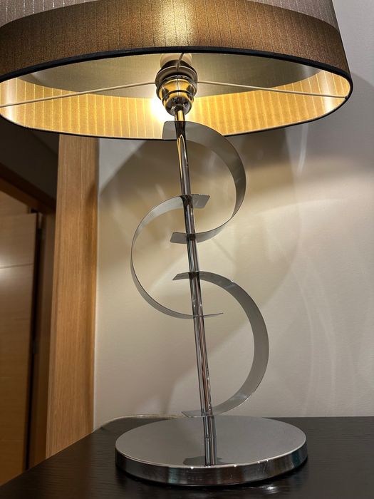 Candeeiro de mesa