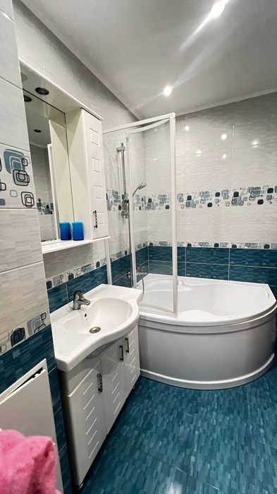 Двух кімнатна квартира місто Буча