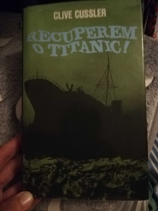 Livro "Recuperem o Titanic"