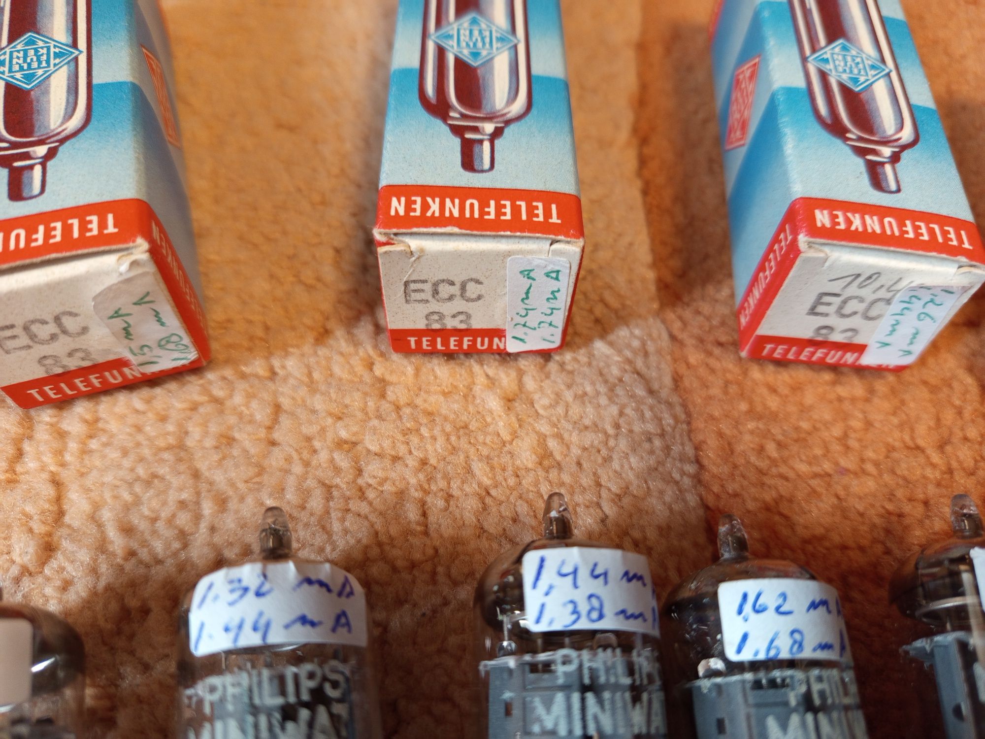 válvulas N.O.S El84, Philips EL34(Mullard made Xf2), Ecc83 Telefunken,