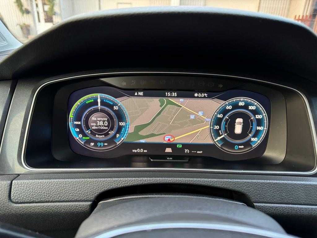 Продам VW E-Golf VII