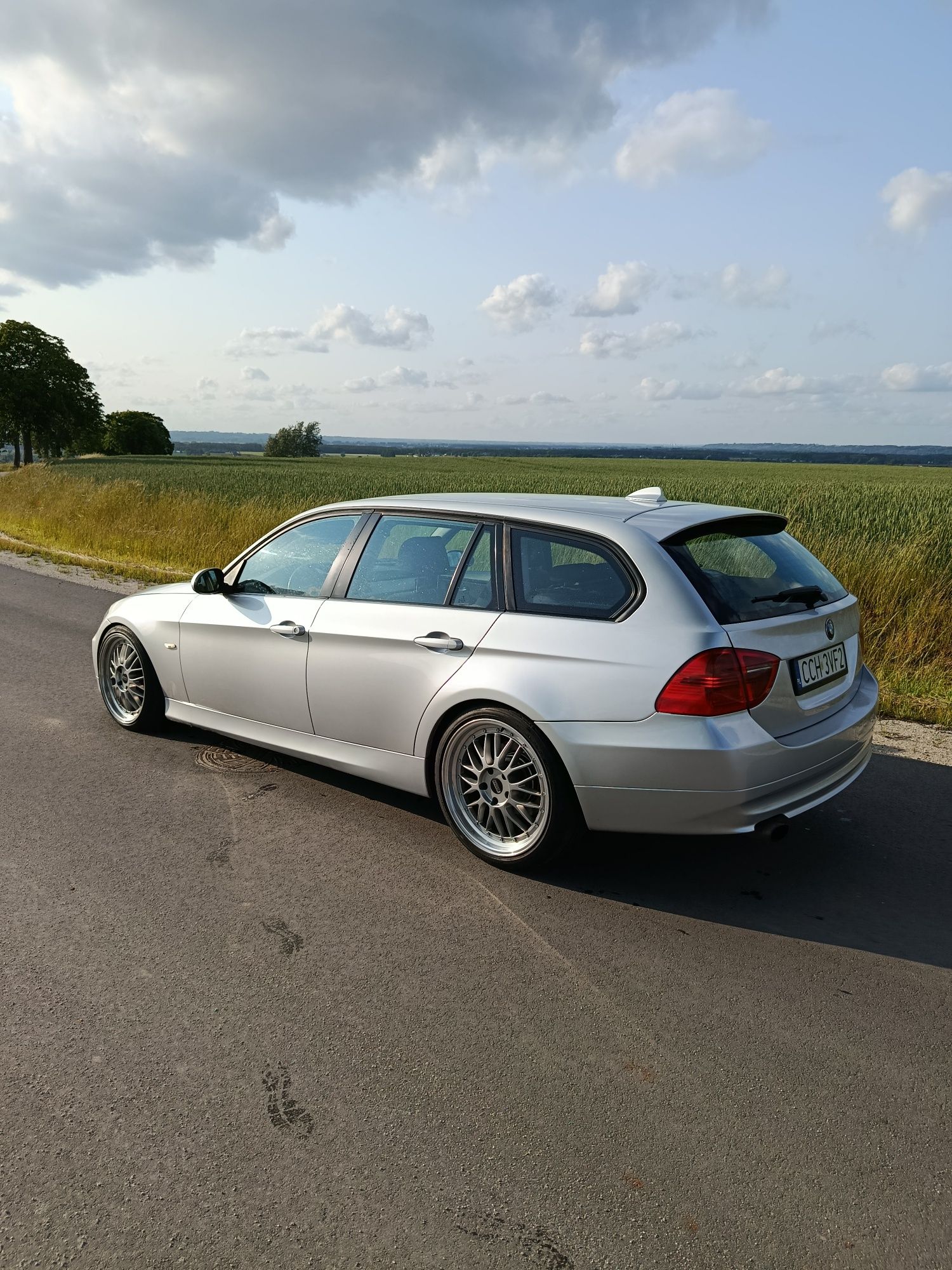 BMW 320d E91 M47 163km