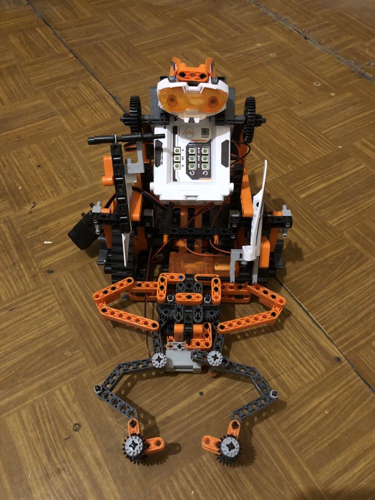 Robomaker robot lego
