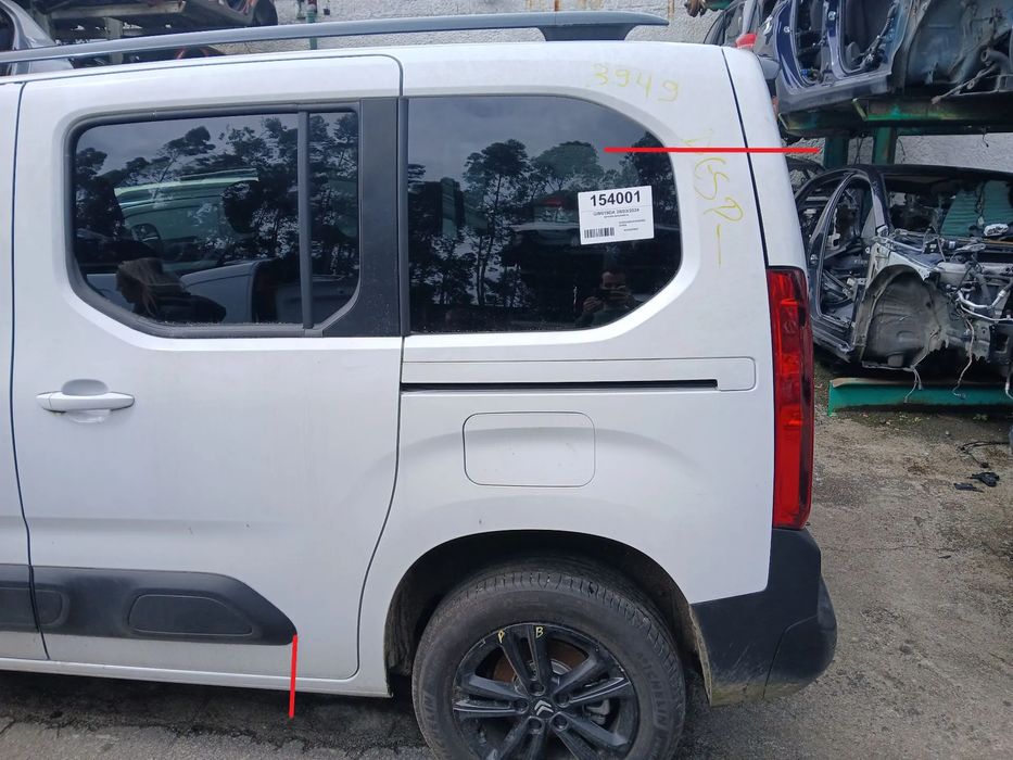 Painel trás esquerdo CITROËN Berlingo (K9)
