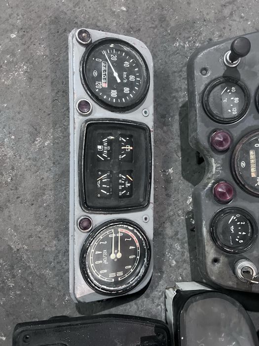 Панель приладів Газ 53 Газ 66 Газ 3307 Волга Газель Зил 130-131
