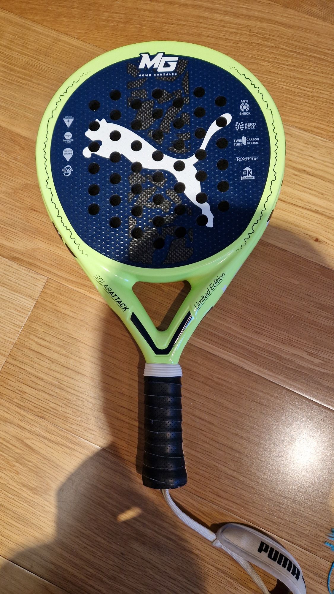 Raquete Padel Puma Solar Attack 23