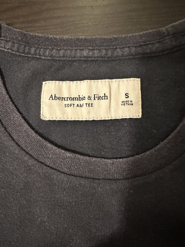 T-shirt homem Abercrombie & Fitch