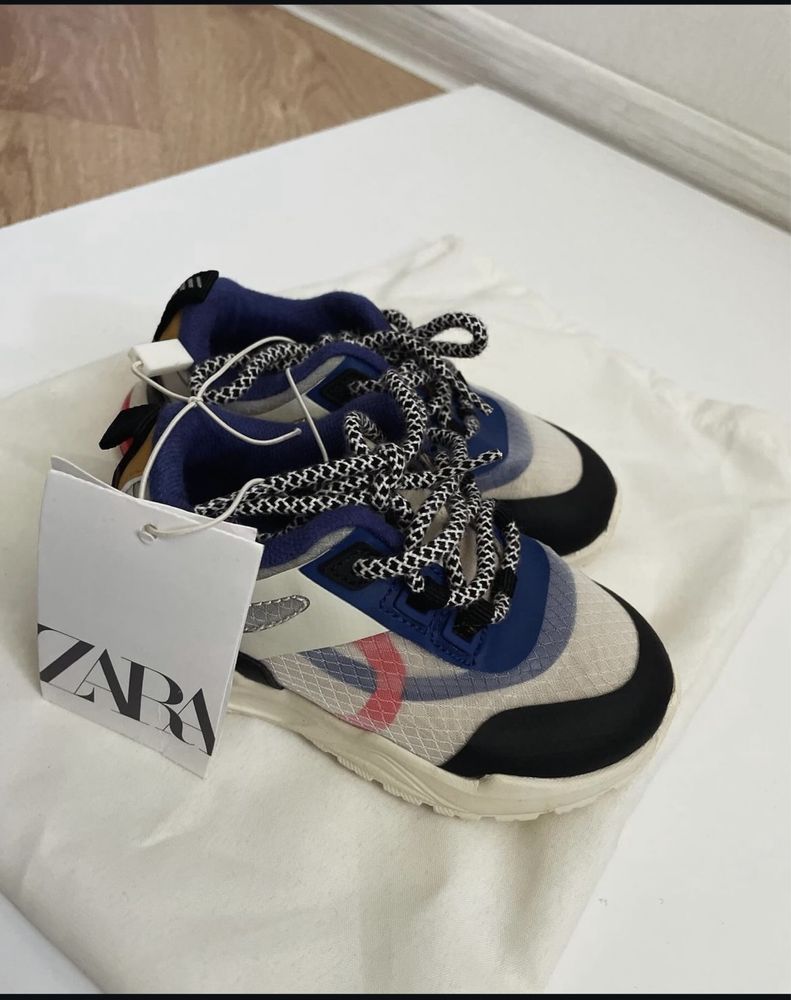 Кросівки Zara 22