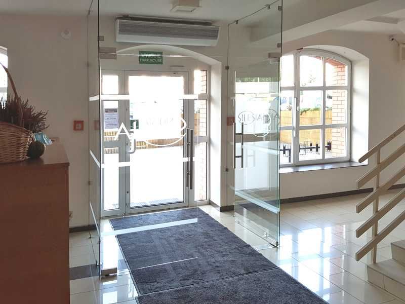 Biuro do wynajęcia – 27 m2 – biurowiec Silesia