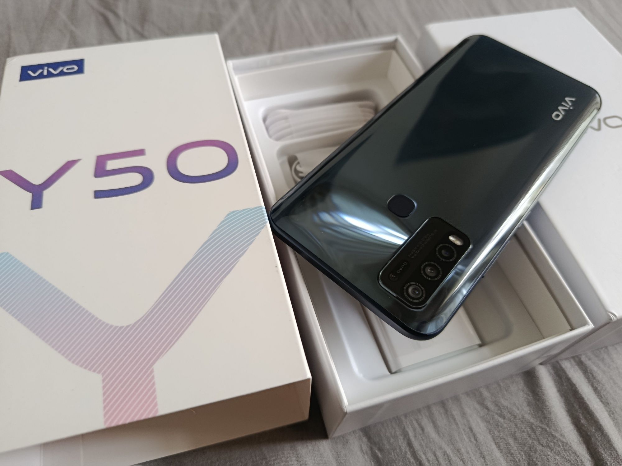 ‼️Новий оригінал смартфон Vivo y50 8/128gb  bark blue ‼️