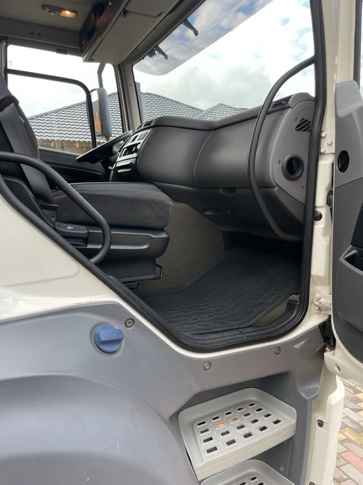 Свіжопригнаний Daf Cf 460